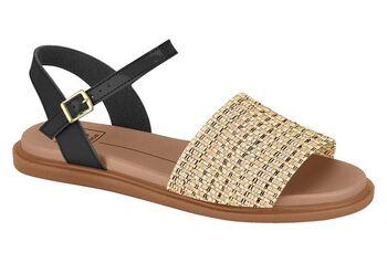 متعدد الألوان