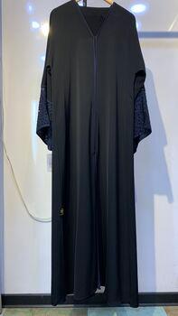 الأزرق الداكن