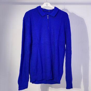 الأزرق الداكن