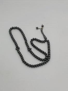 رمادي